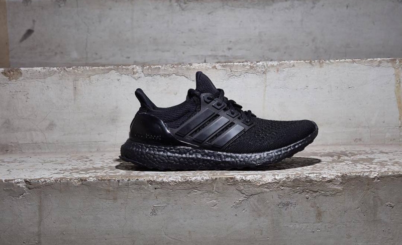 Adidas Ultra Boost Triple Black